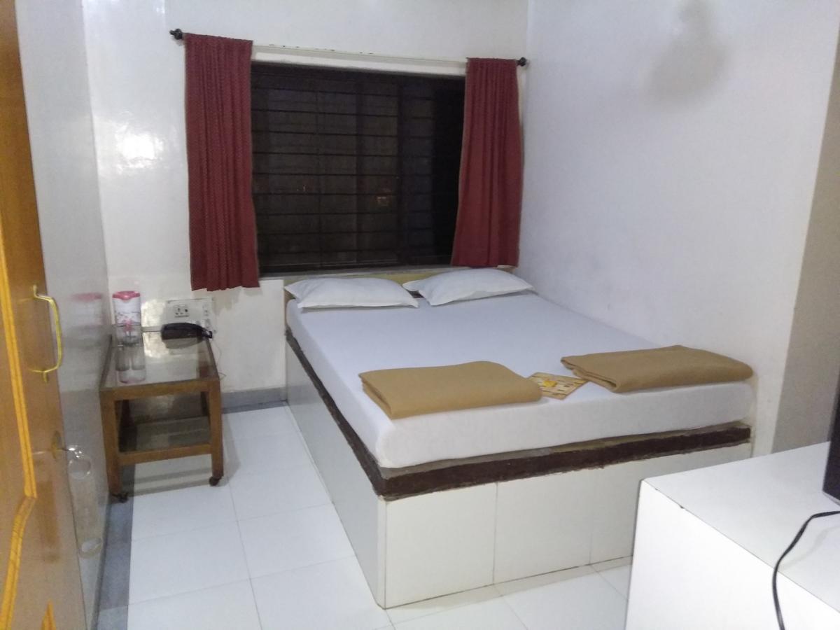 Hotel Ashoka Lonavala Εξωτερικό φωτογραφία